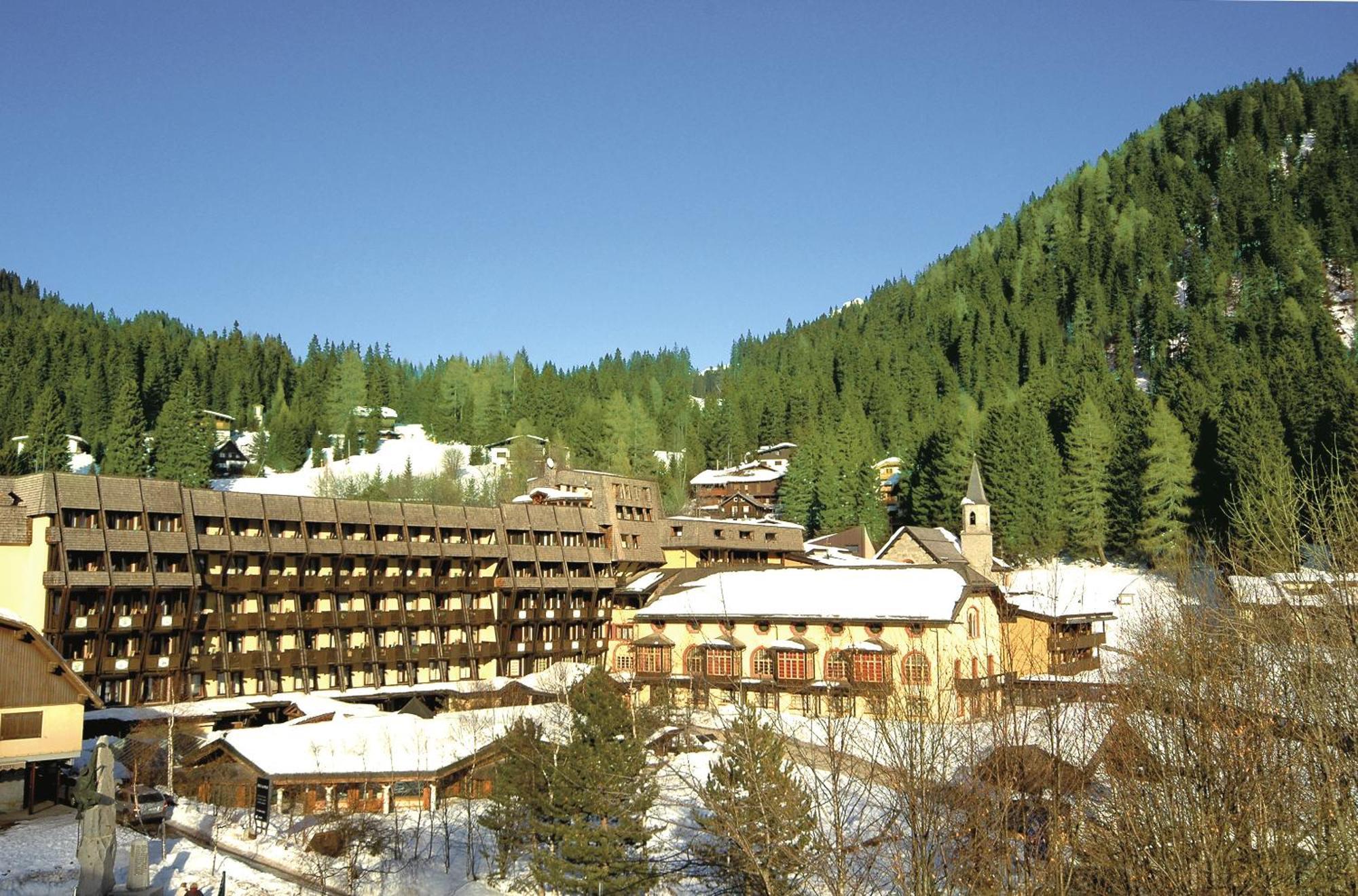 Hotel Club Relais Des Alpes Madonna Esterno foto