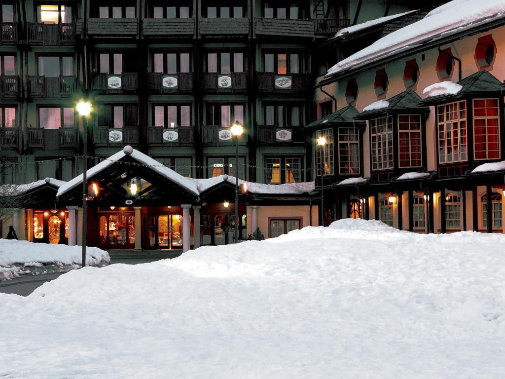 Hotel Club Relais Des Alpes Madonna Esterno foto