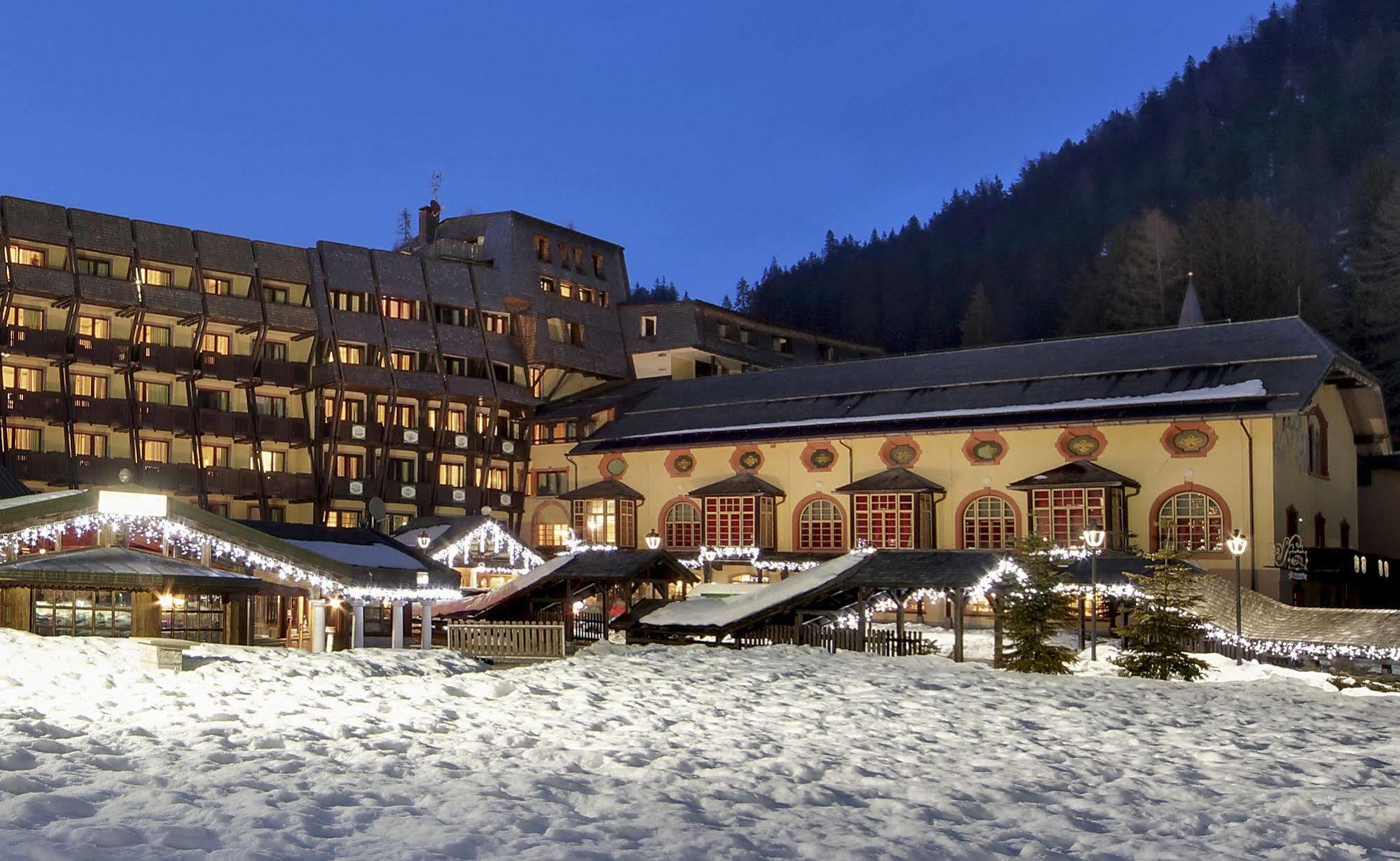 Hotel Club Relais Des Alpes Madonna Esterno foto